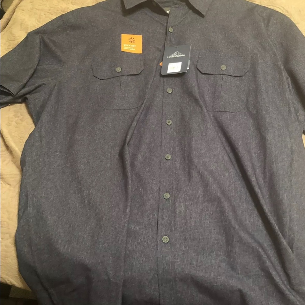 Croft and barrow shirt sleeve quick dry shirt